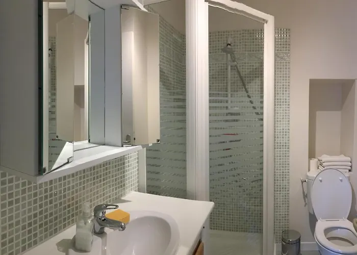 La Maison Des Matignon 2 3*